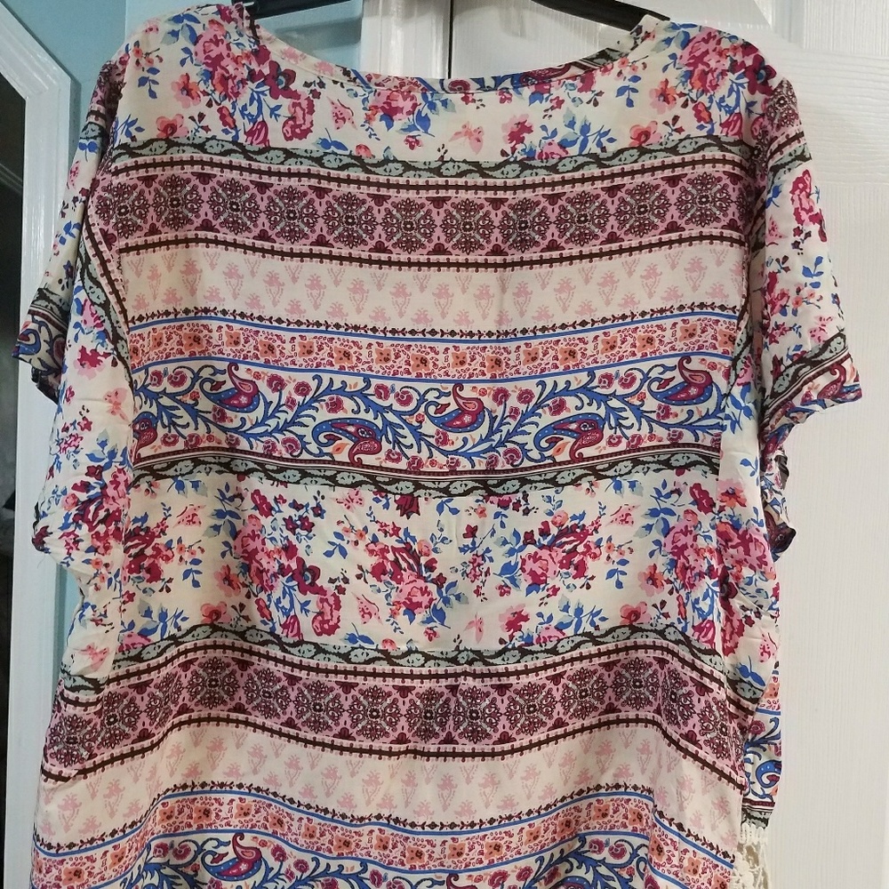 Shirt - Picture 2 of 4